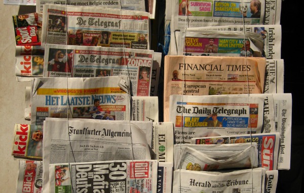 Lisboa - Newspapers par Harshil Shah (Wikimedia Commons)